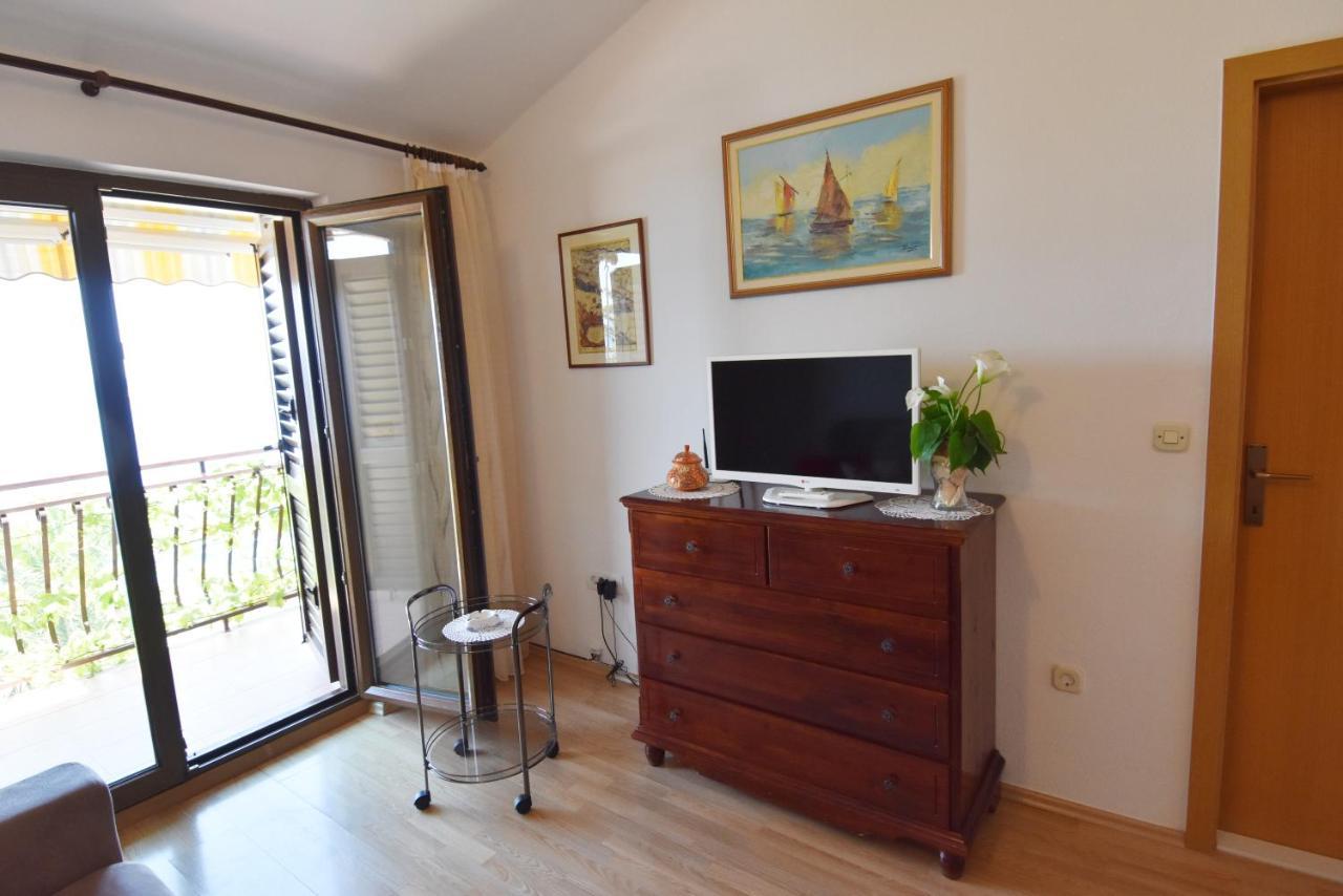 Villa DELFINA Podgora Esterno foto
