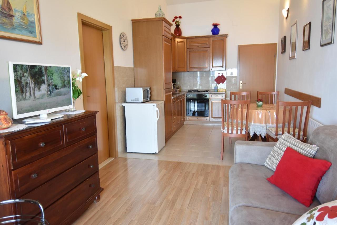 Villa DELFINA Podgora Esterno foto