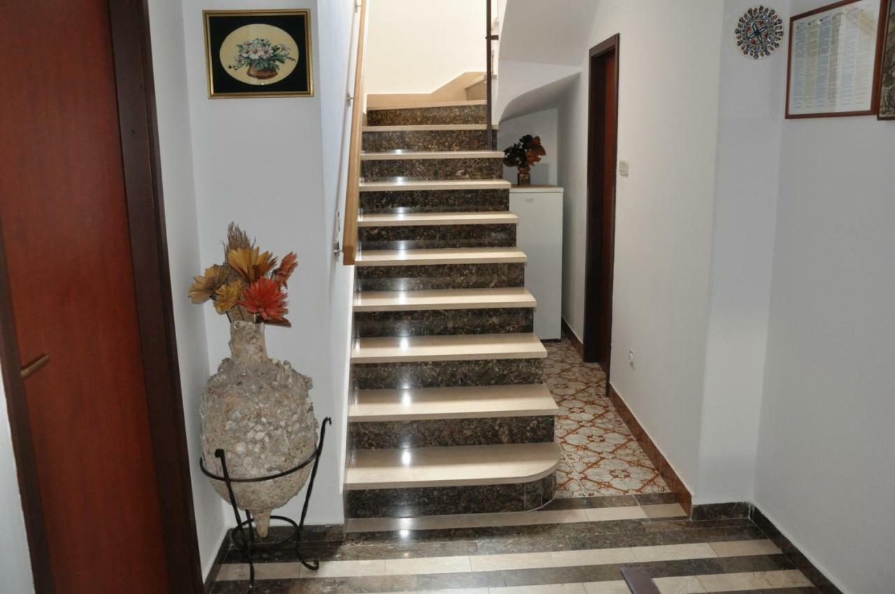Villa DELFINA Podgora Esterno foto